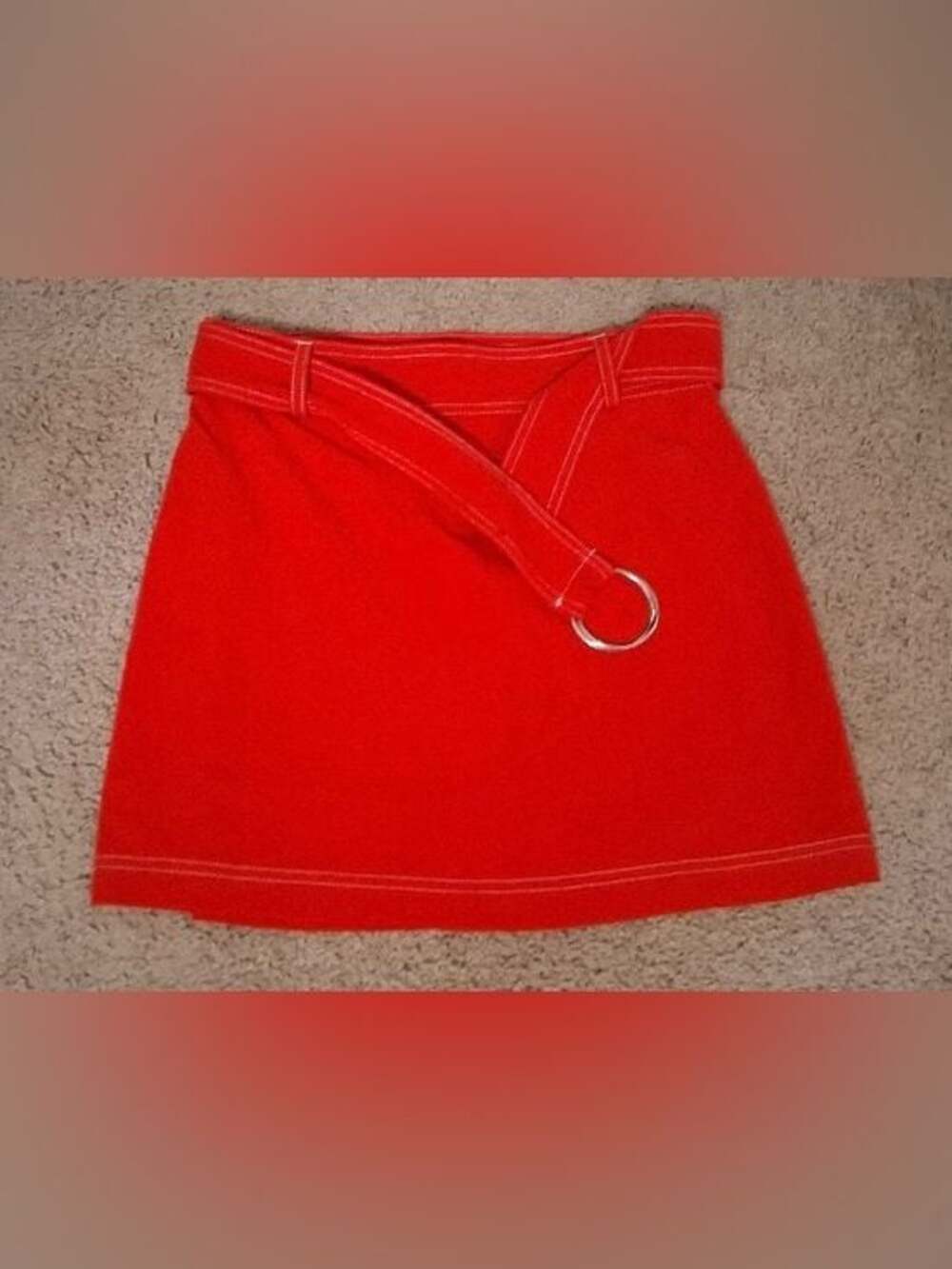 Red Belted Mini - Picture 3 of 5